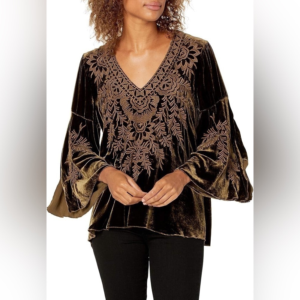 Johnny Was Womens XS blouse Olive green Velvet Embroidered swing vneck